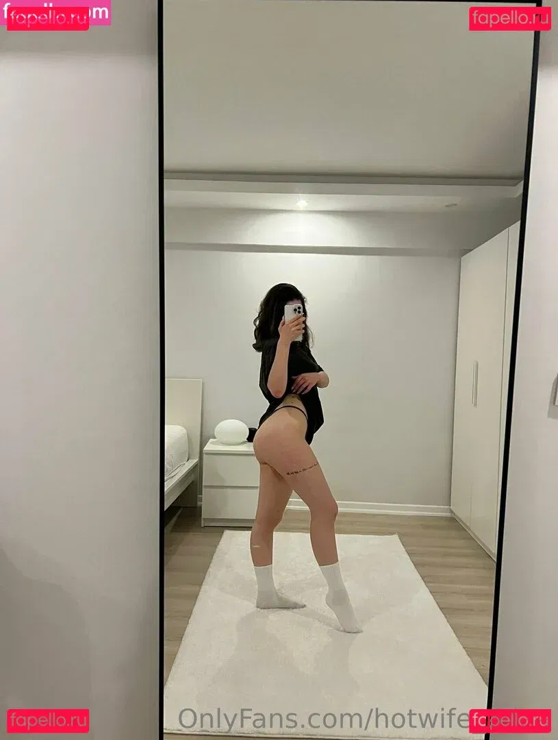 hotwife_ada Onlyfans Photo Gallery 