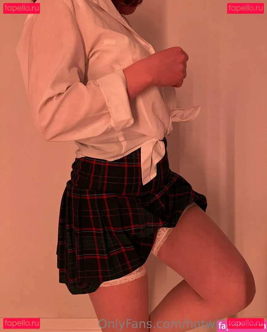 hotwife_ada Onlyfans Photo Gallery 