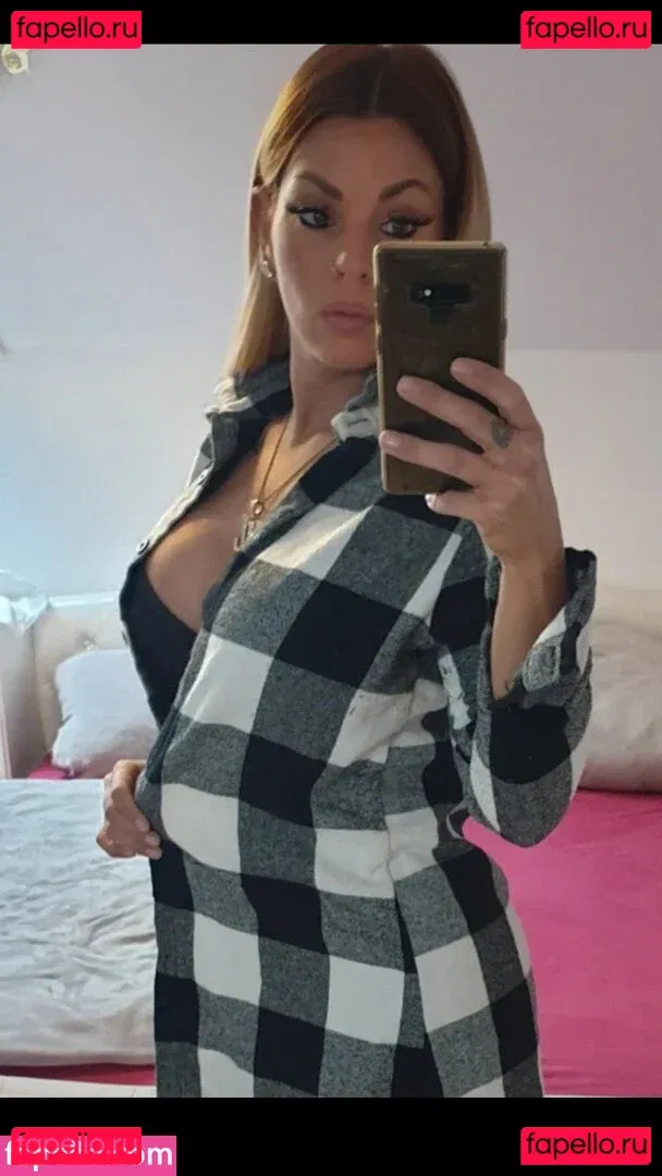 ladysecrets69 Onlyfans Photo Gallery 