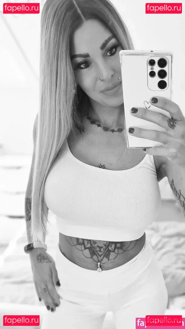 ladysecrets69 Onlyfans Photo Gallery 