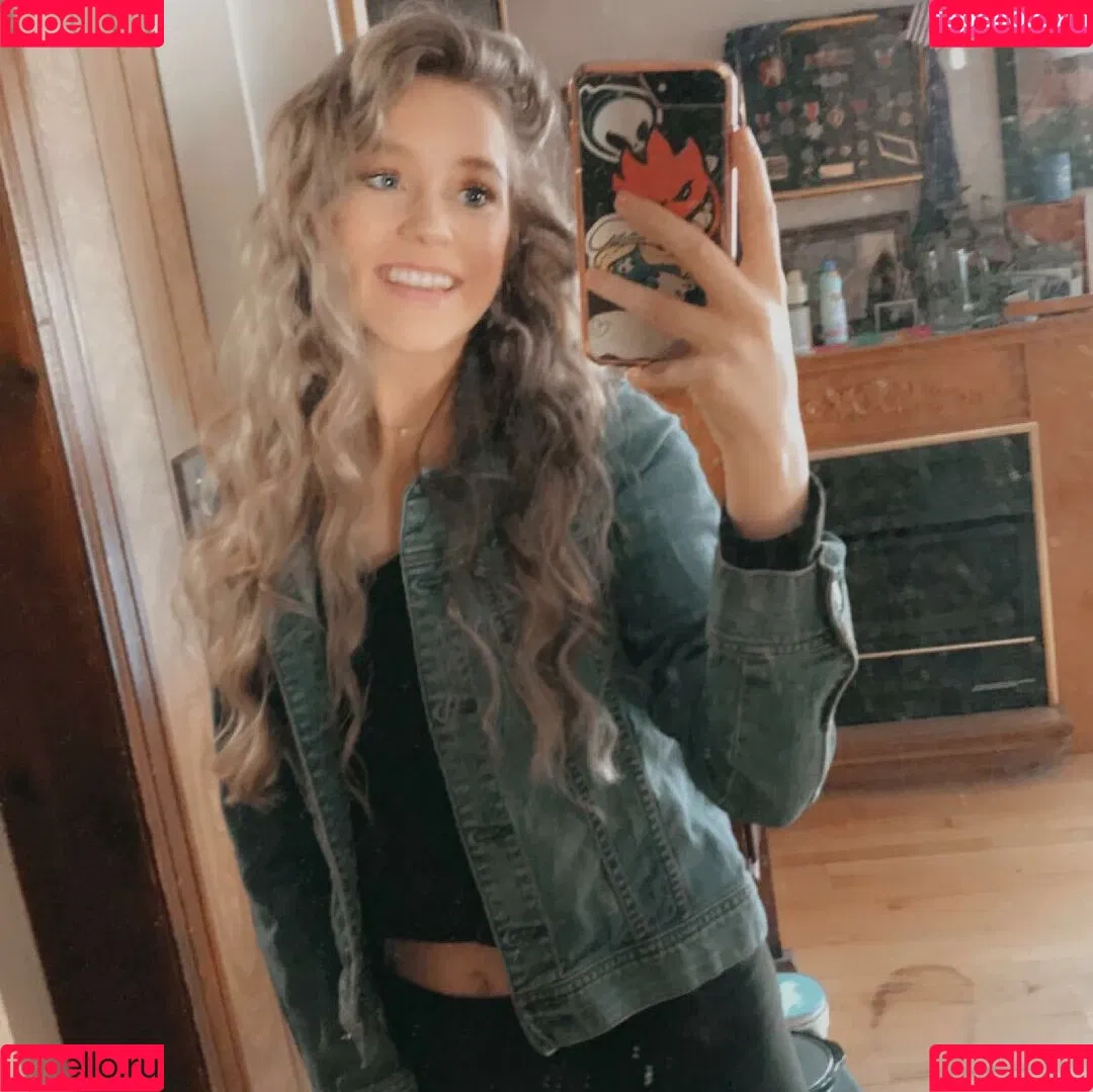 Alyssa Bryanne Onlyfans Photo Gallery 