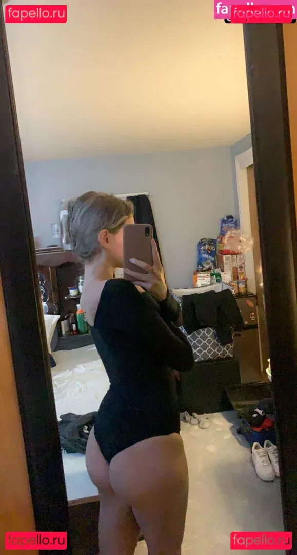 Alyssa Bryanne Onlyfans Photo Gallery 