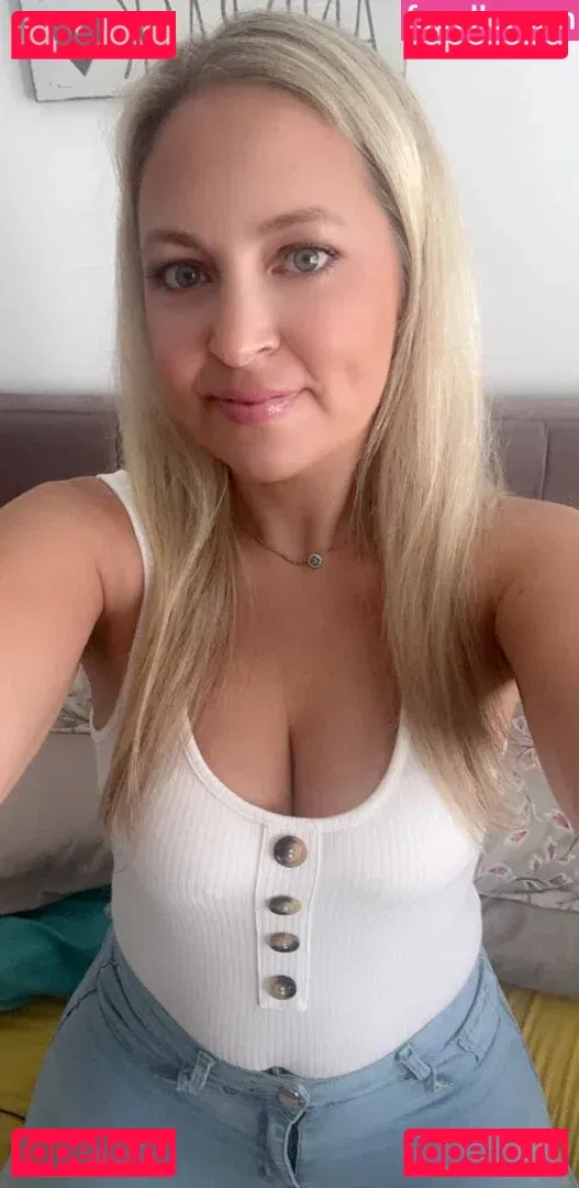 juicylucybaker Onlyfans Photo Gallery 