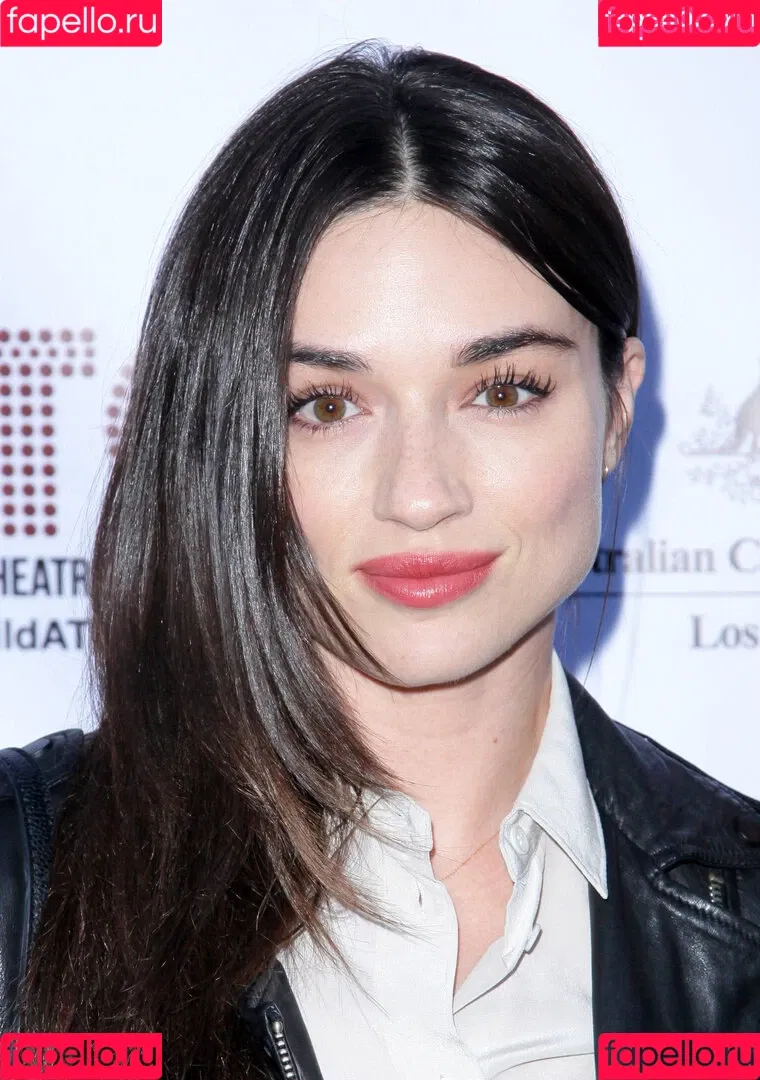Crystal Reed Onlyfans Photo Gallery 