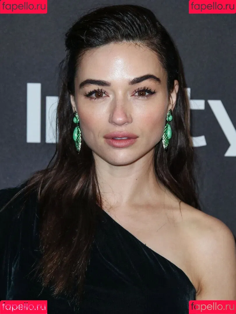 Crystal Reed Onlyfans Photo Gallery 