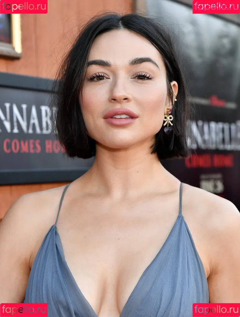Crystal Reed Onlyfans Photo Gallery 