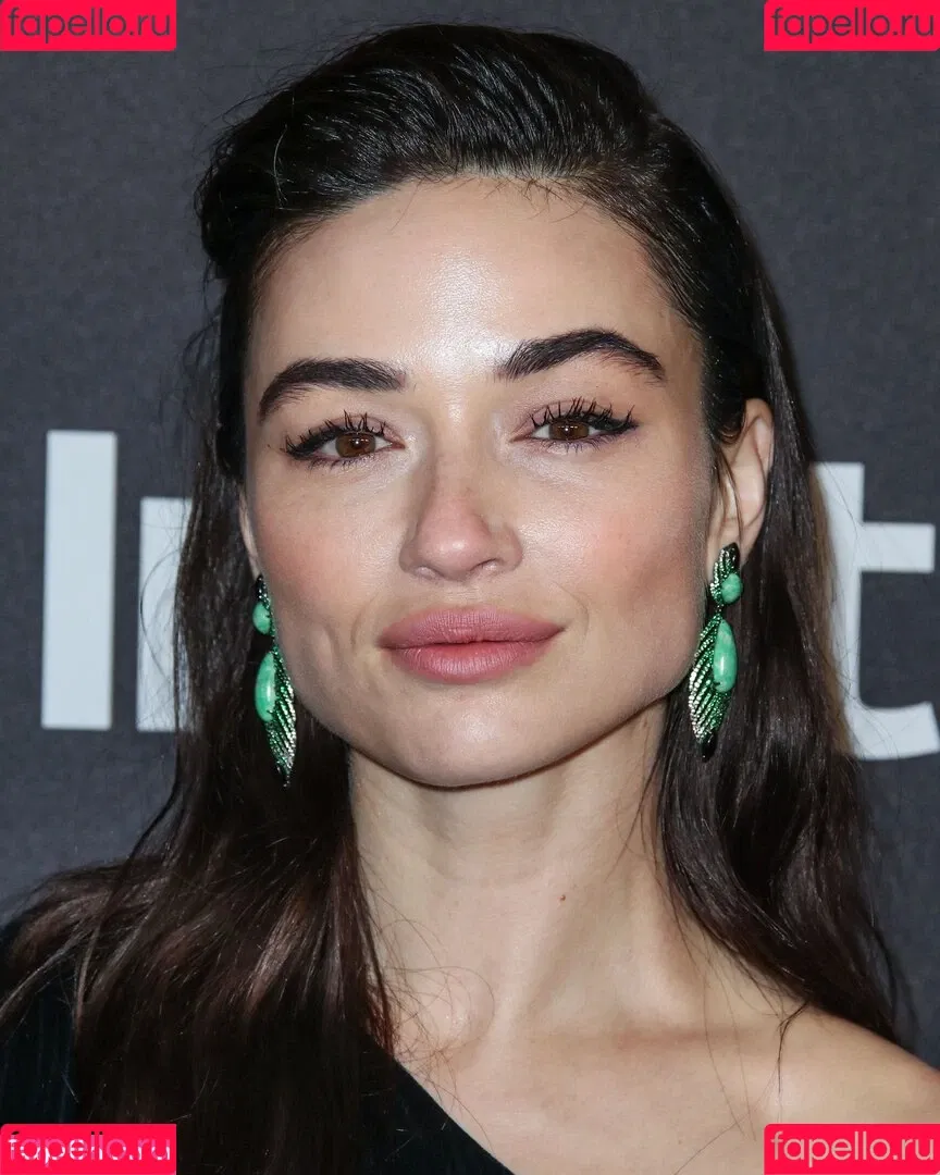 Crystal Reed Onlyfans Photo Gallery 
