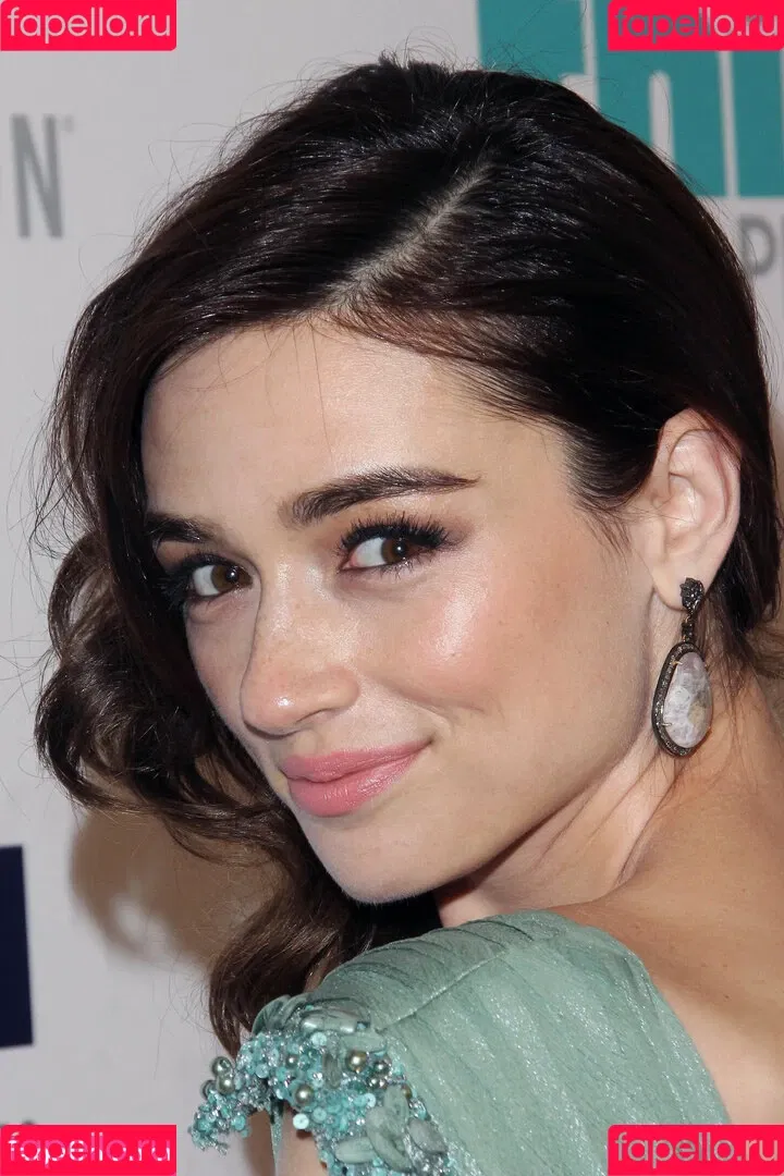Crystal Reed Onlyfans Photo Gallery 