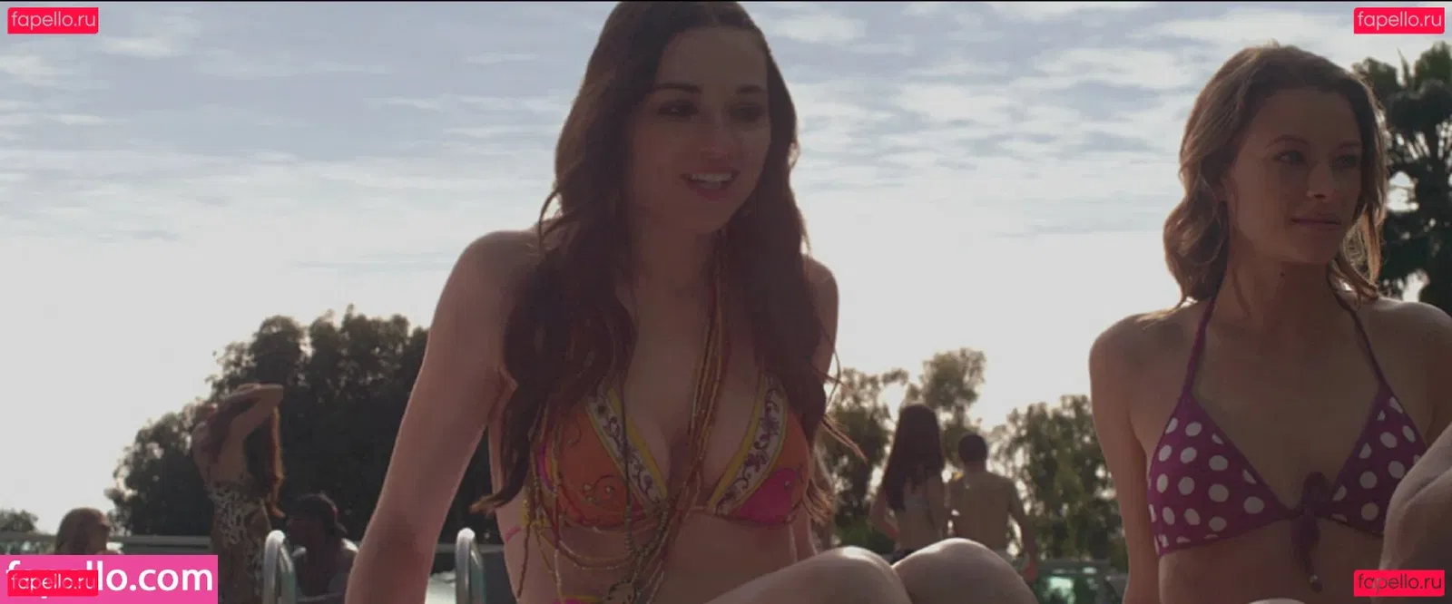 Crystal Reed Onlyfans Photo Gallery 