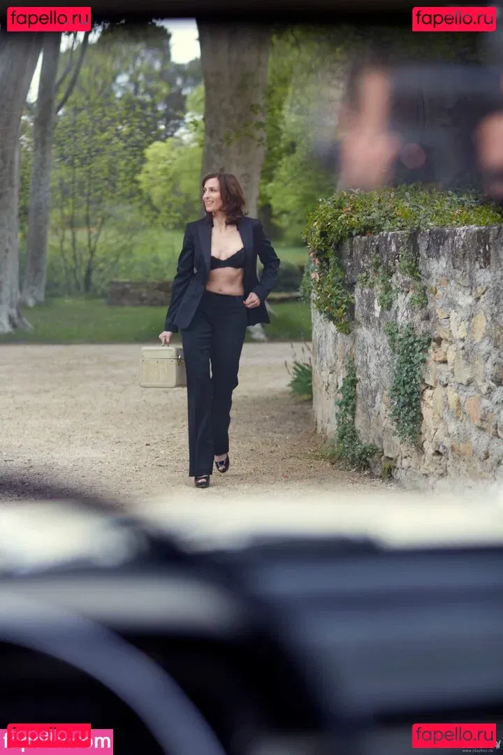 Ulrike Frank-GZSZ Onlyfans Photo Gallery 