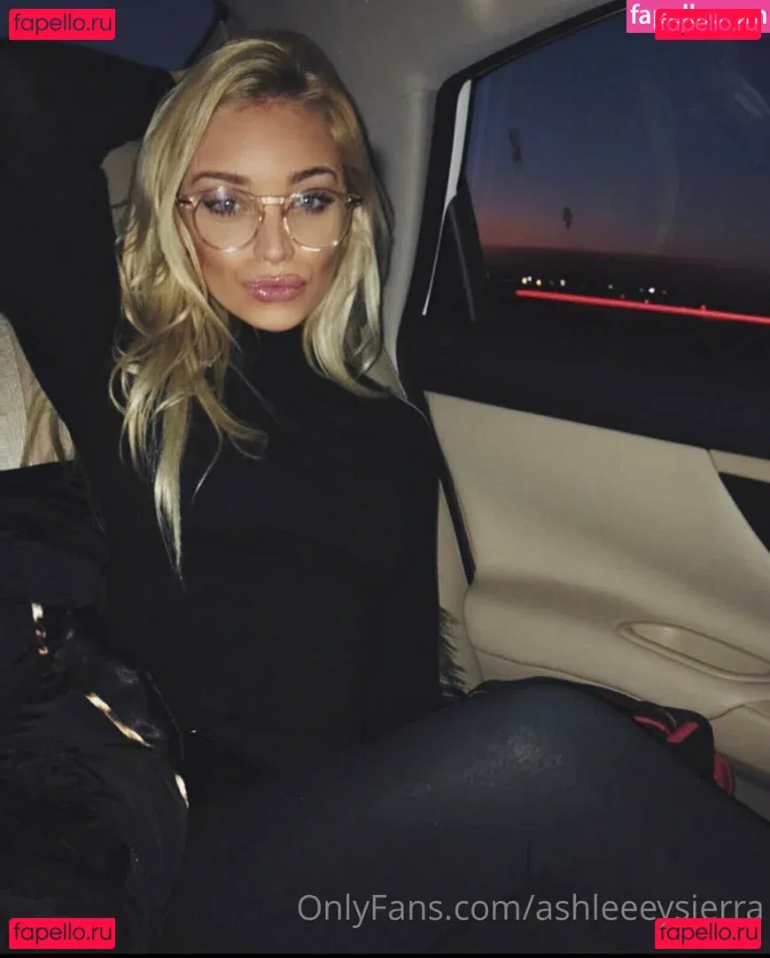ashleeeysierra Onlyfans Photo Gallery 