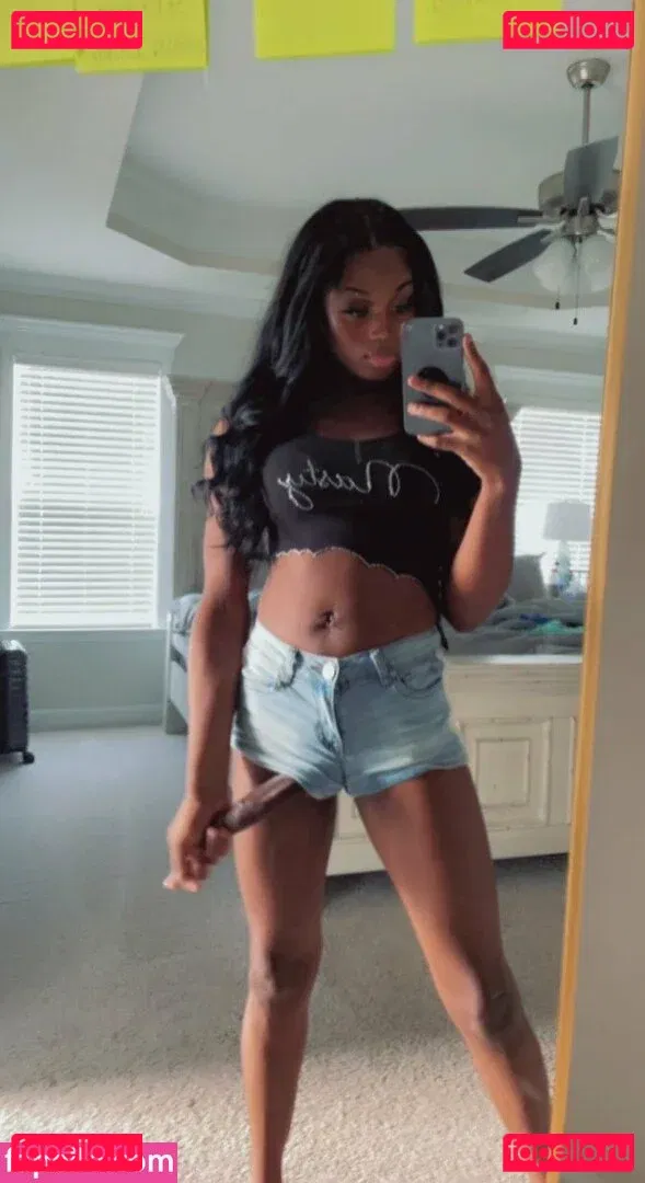 youknowgisele Onlyfans Photo Gallery 