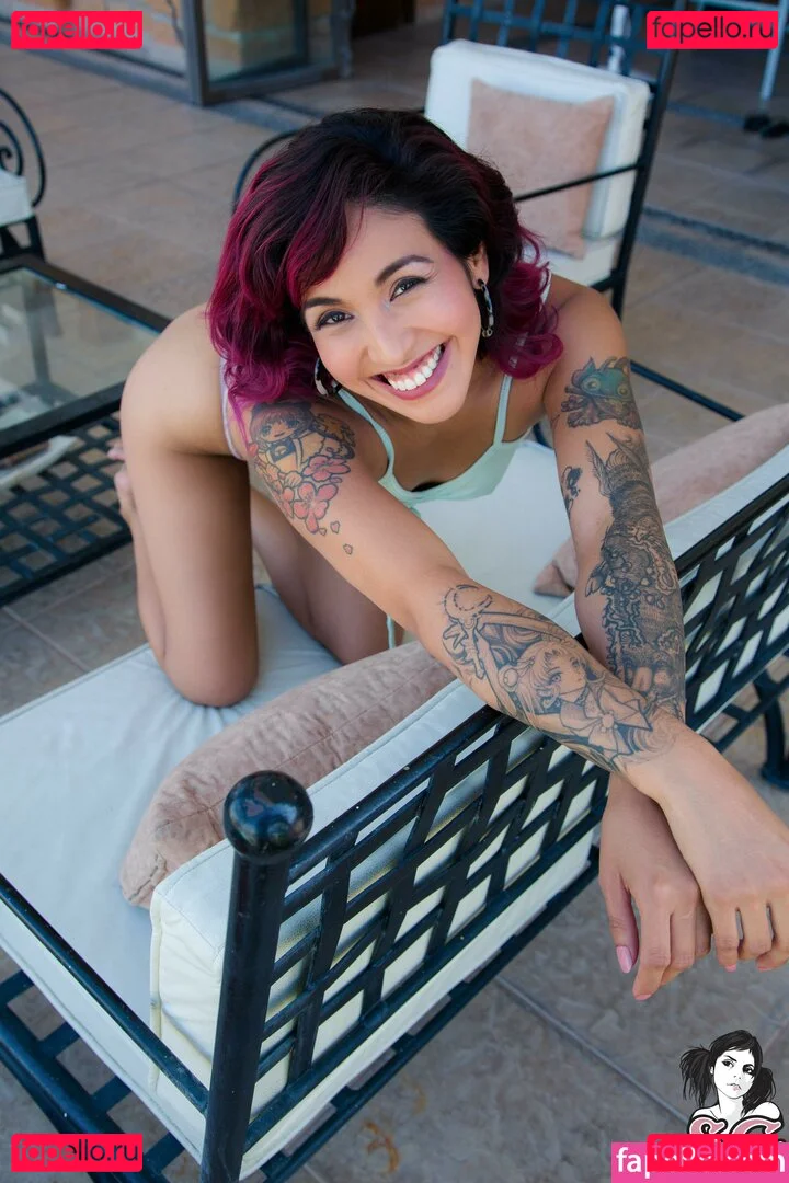 Asiri_sg Onlyfans Photo Gallery 