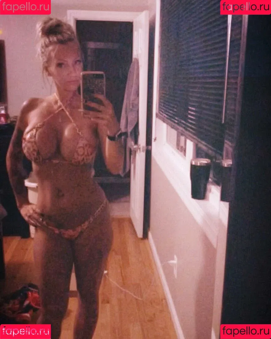 Michelle Pimer Onlyfans Photo Gallery 