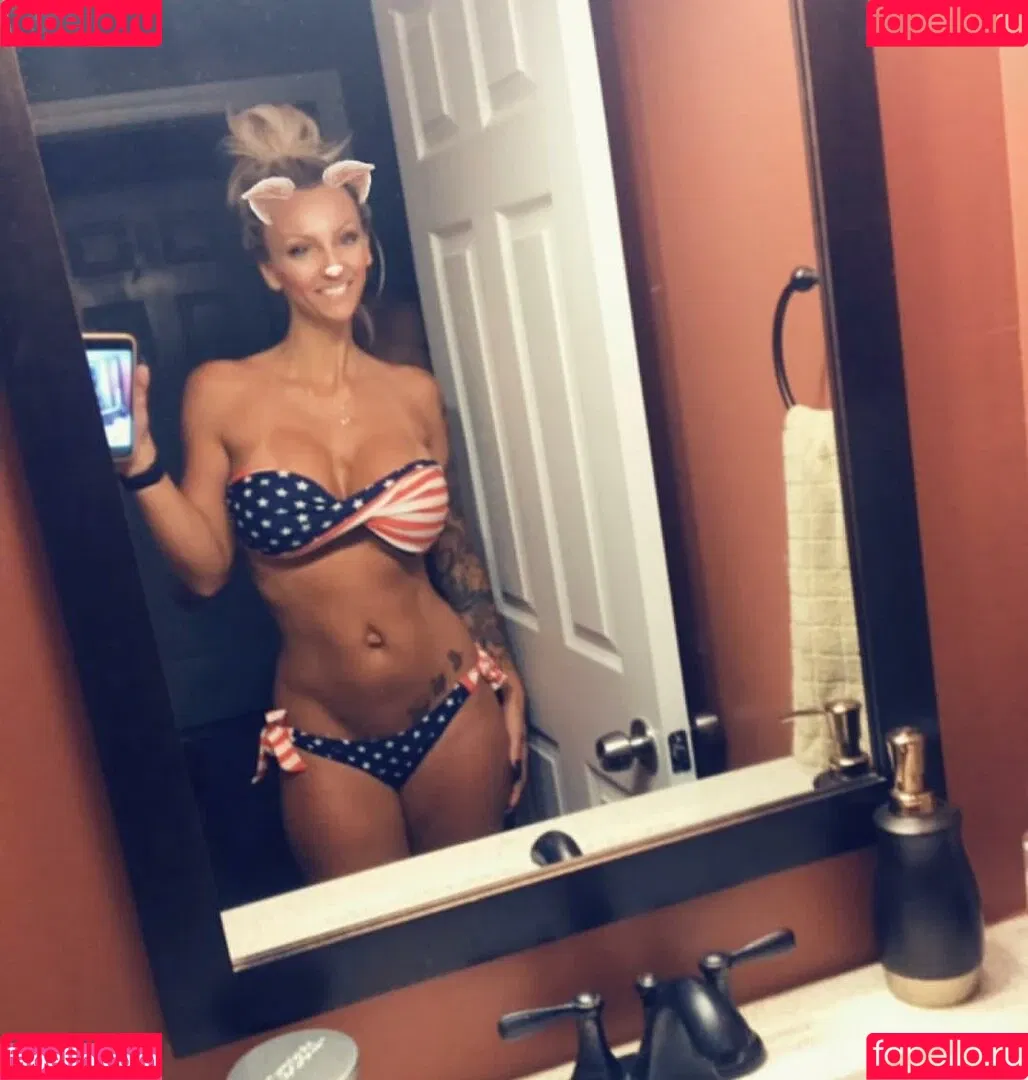 Michelle Pimer Onlyfans Photo Gallery 