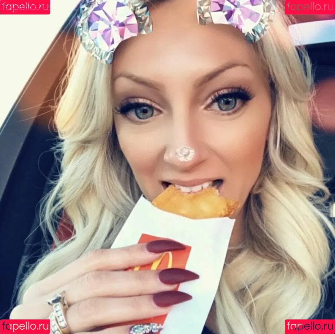 Michelle Pimer Onlyfans Photo Gallery 