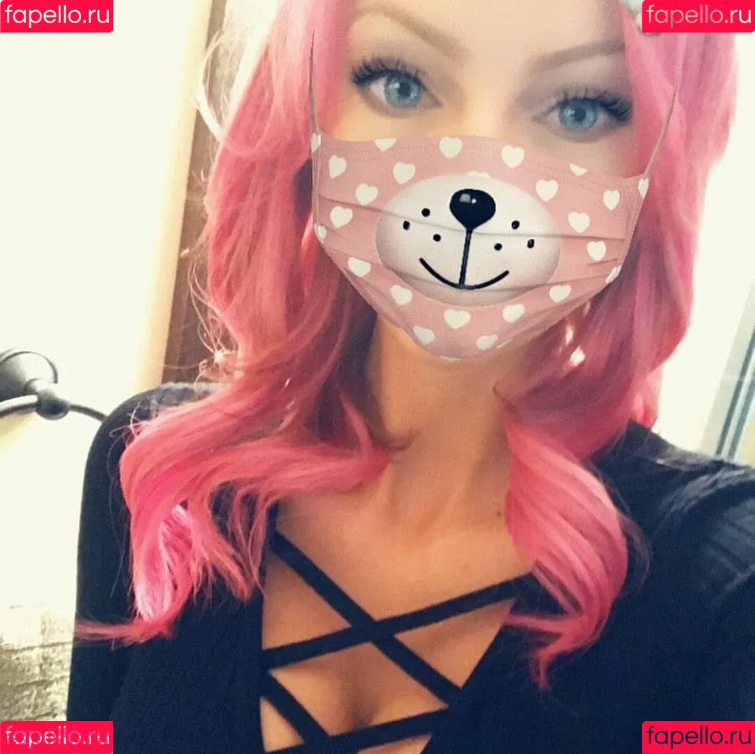 Michelle Pimer Onlyfans Photo Gallery 