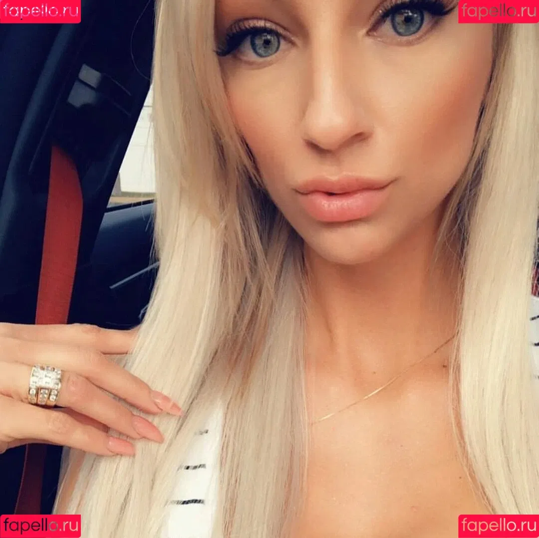 Michelle Pimer Onlyfans Photo Gallery 
