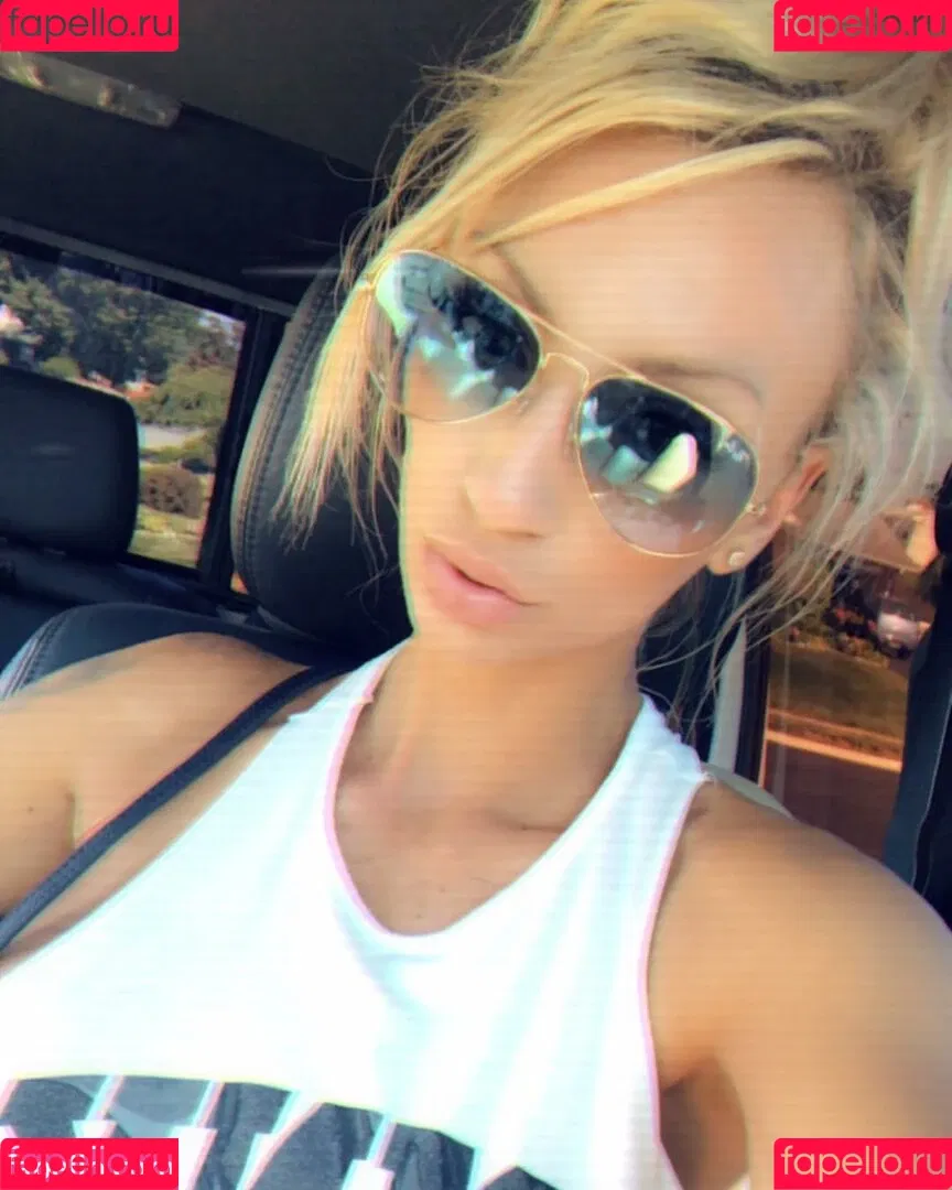 Michelle Pimer Onlyfans Photo Gallery 