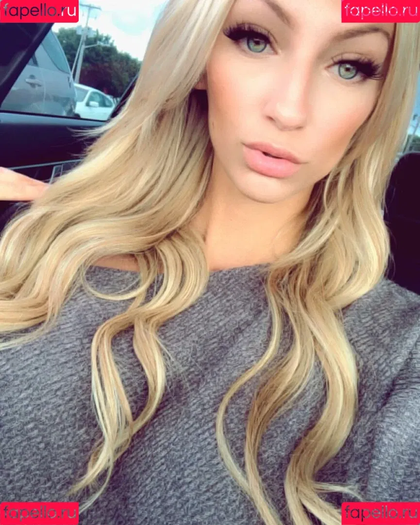 Michelle Pimer Onlyfans Photo Gallery 