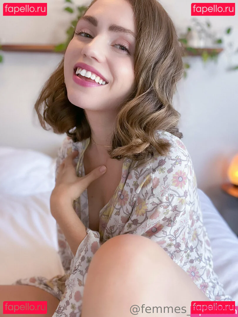 femmes_fatales_ Onlyfans Photo Gallery 