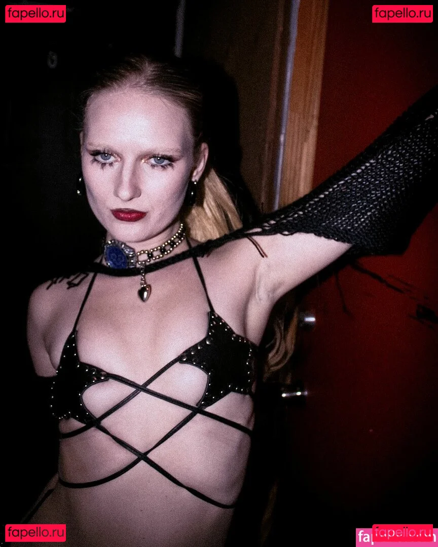 lilyisthatyou Onlyfans Photo Gallery 