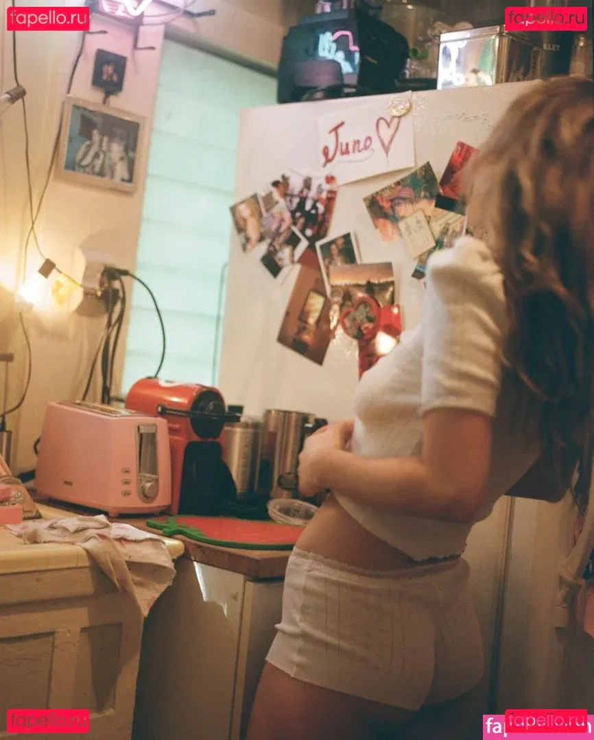 Juno Temple Onlyfans Photo Gallery 