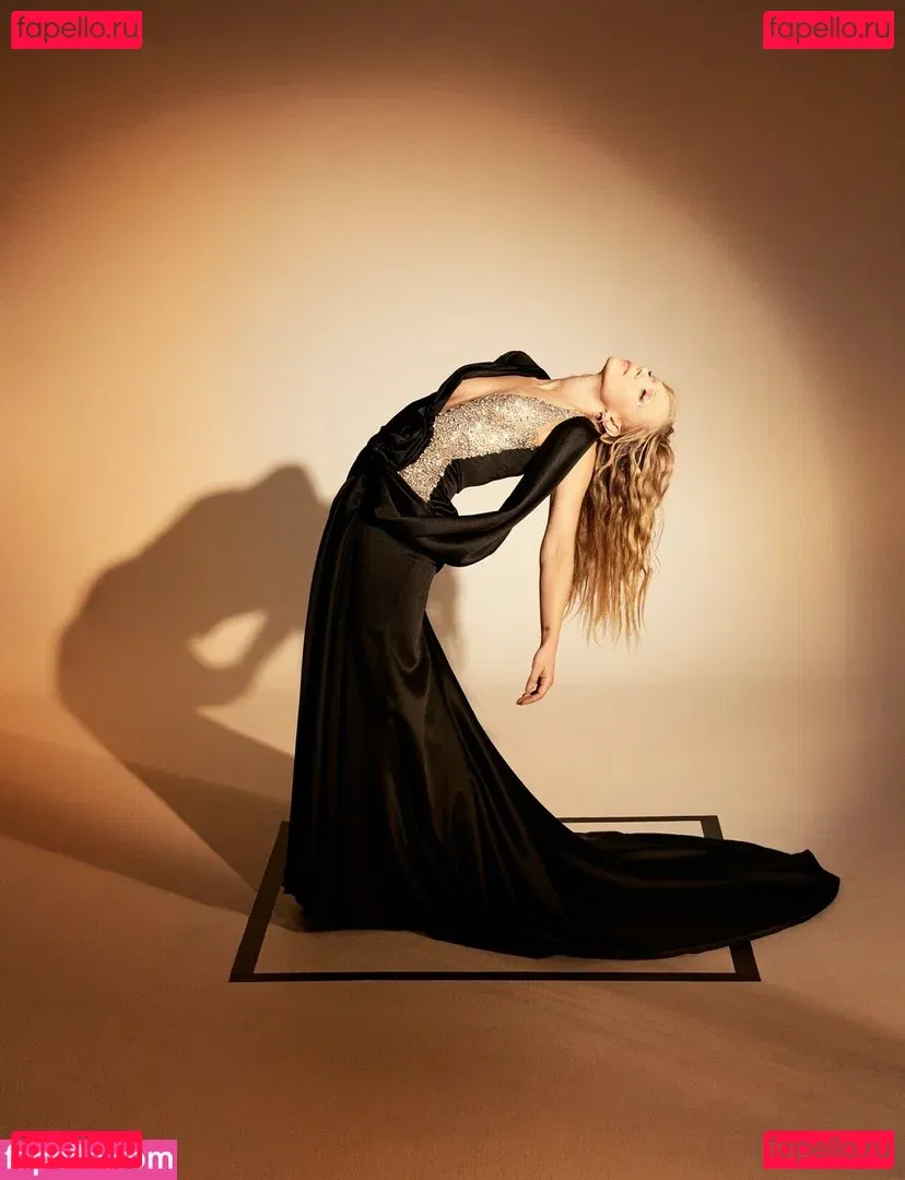 Juno Temple Onlyfans Photo Gallery 