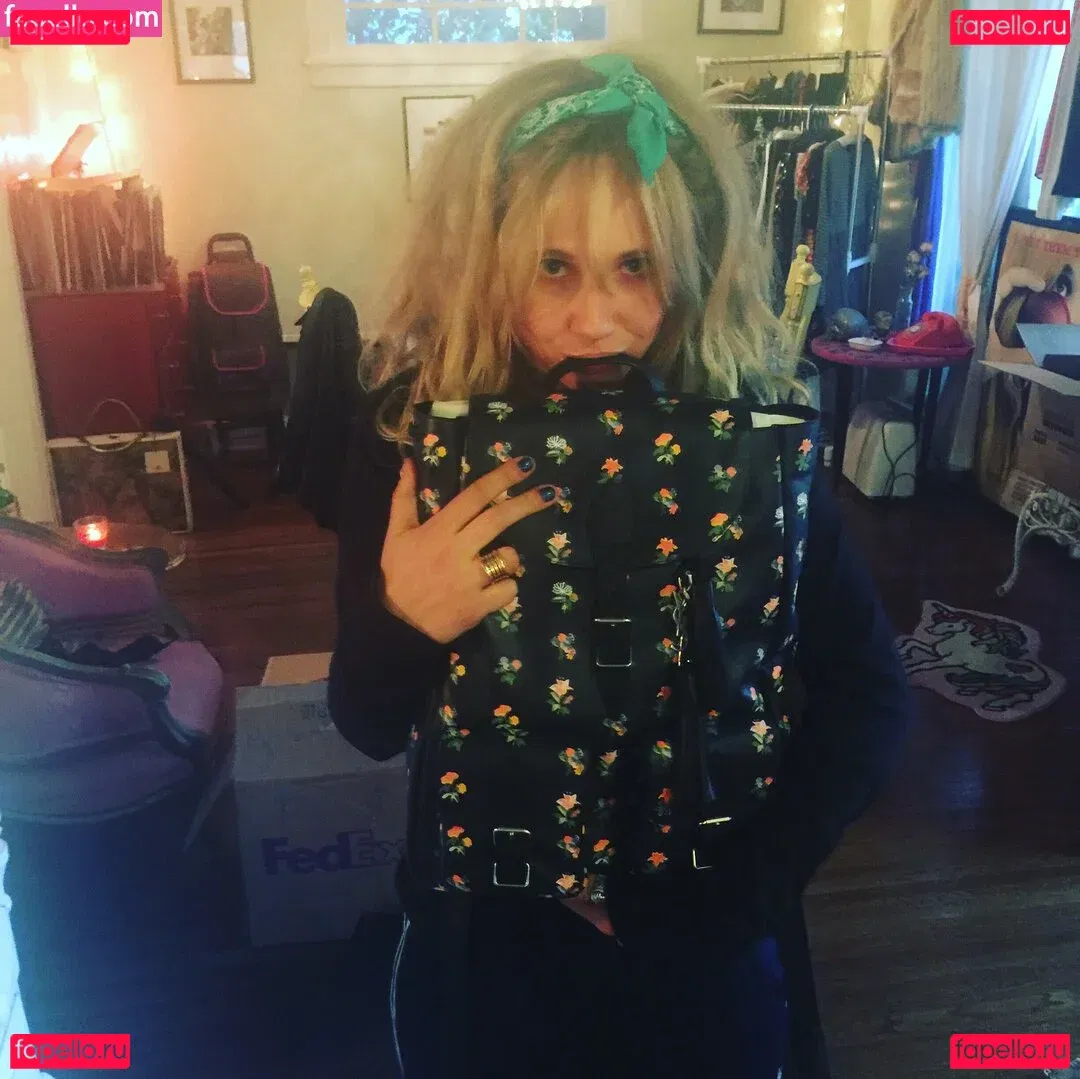 Juno Temple Onlyfans Photo Gallery 