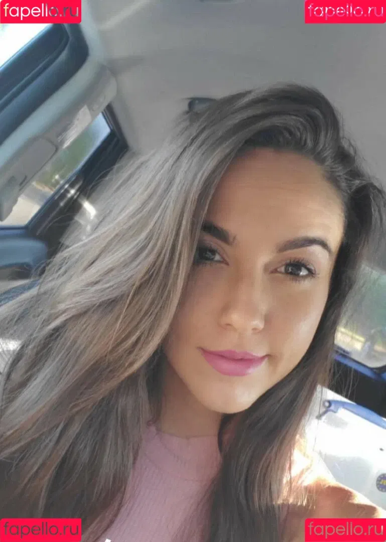 Arianna_Marie Onlyfans Photo Gallery 