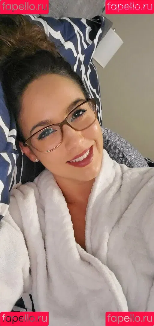 Arianna_Marie Onlyfans Photo Gallery 