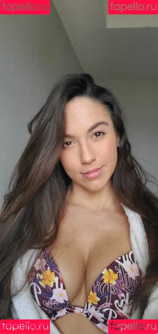 Arianna_Marie Onlyfans Photo Gallery 