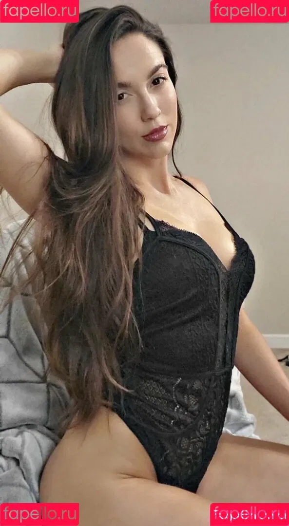 Arianna_Marie Onlyfans Photo Gallery 