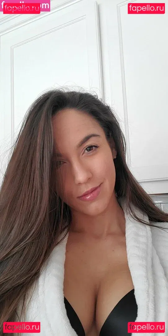 Arianna_Marie Onlyfans Photo Gallery 