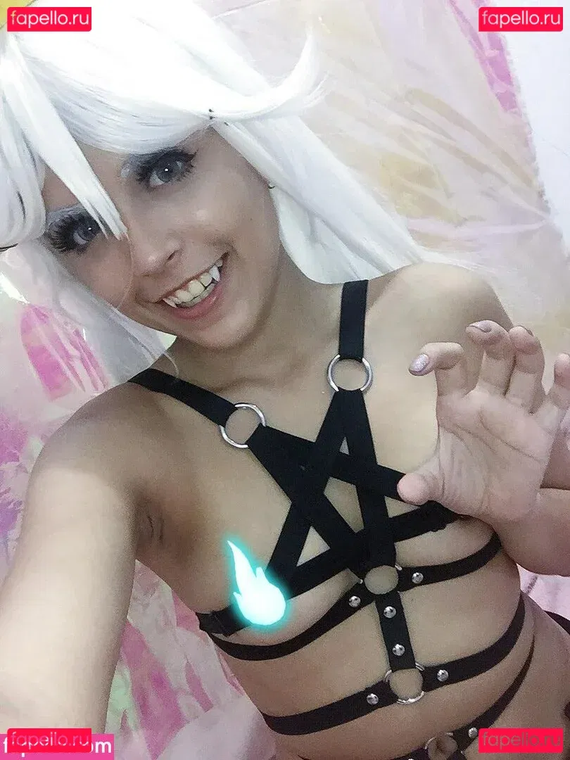 adri_ch4n Onlyfans Photo Gallery 