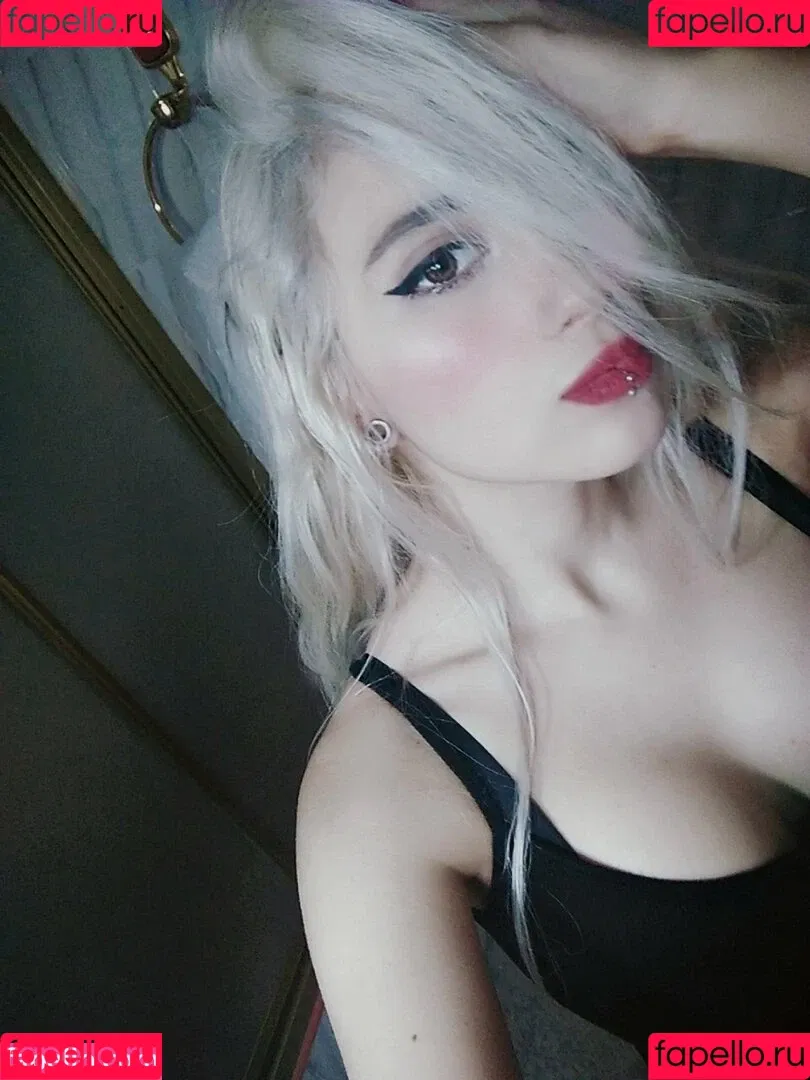 katth Onlyfans Photo Gallery 