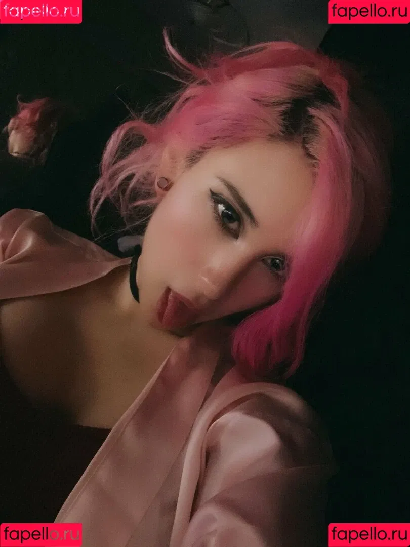 katth Onlyfans Photo Gallery 