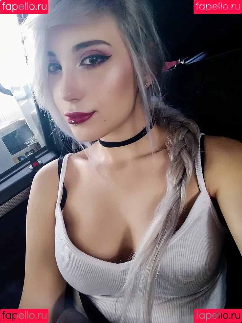 katth Onlyfans Photo Gallery 