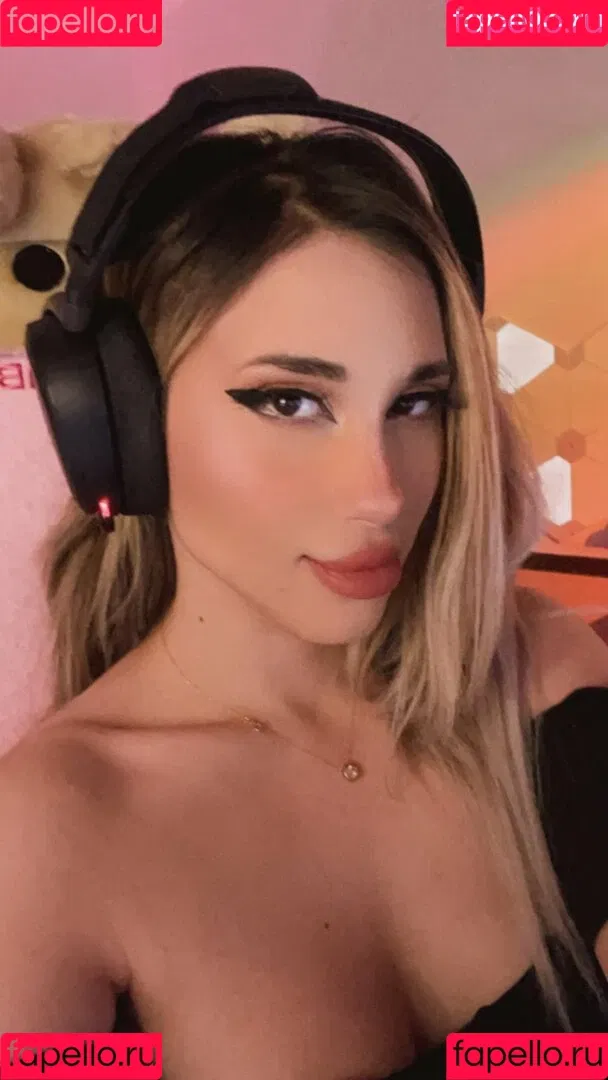 katth Onlyfans Photo Gallery 