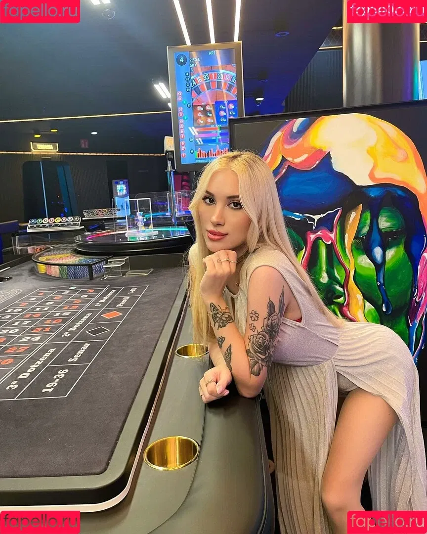 katth Onlyfans Photo Gallery 