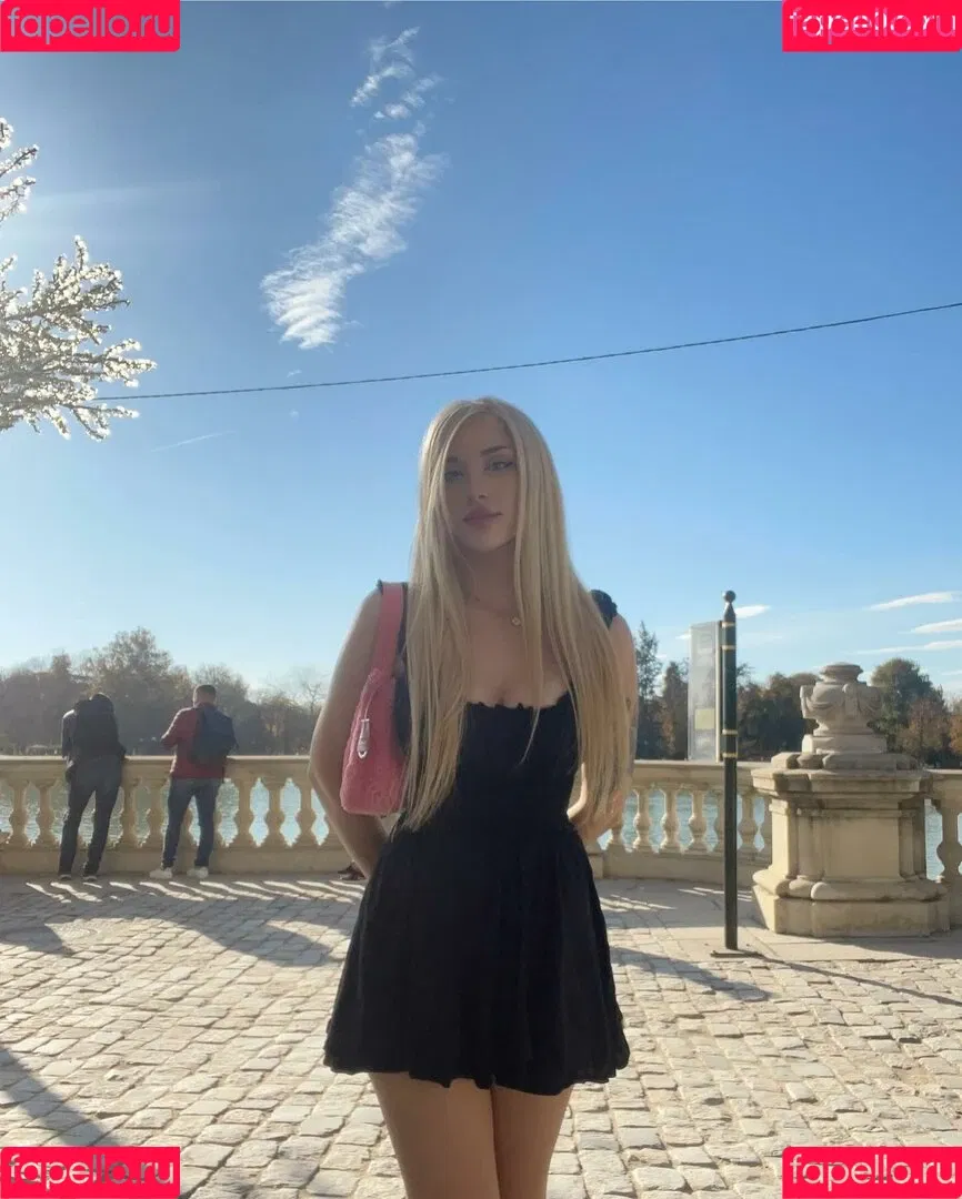 katth Onlyfans Photo Gallery 