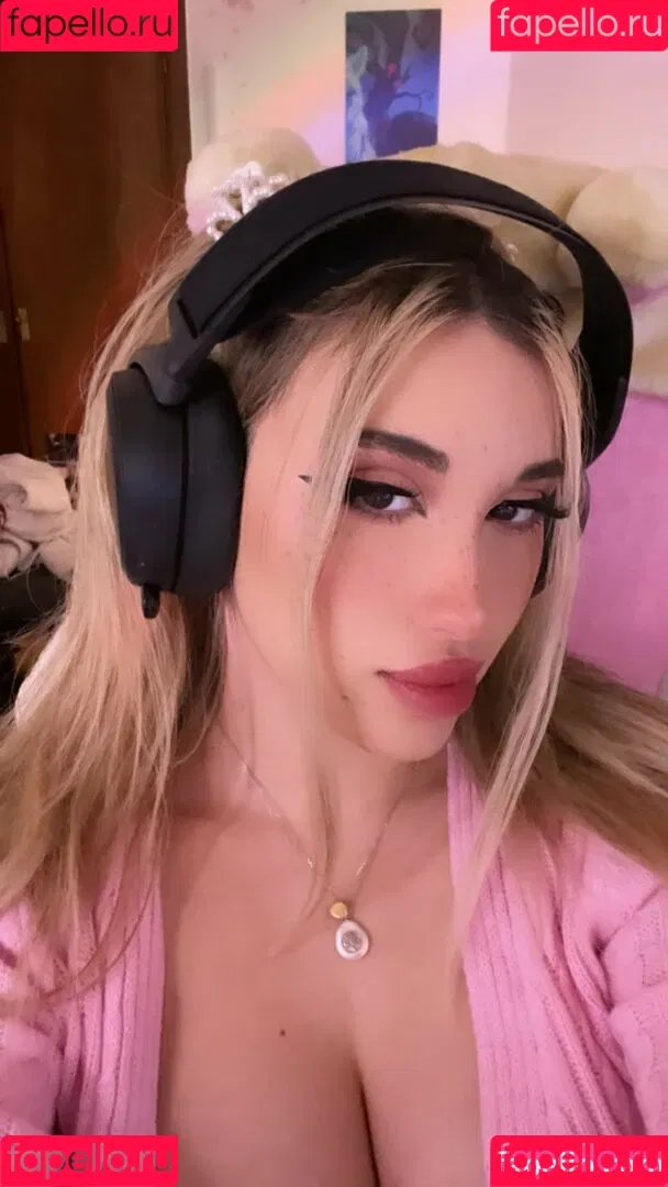 katth Onlyfans Photo Gallery 