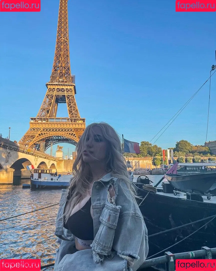 katth Onlyfans Photo Gallery 