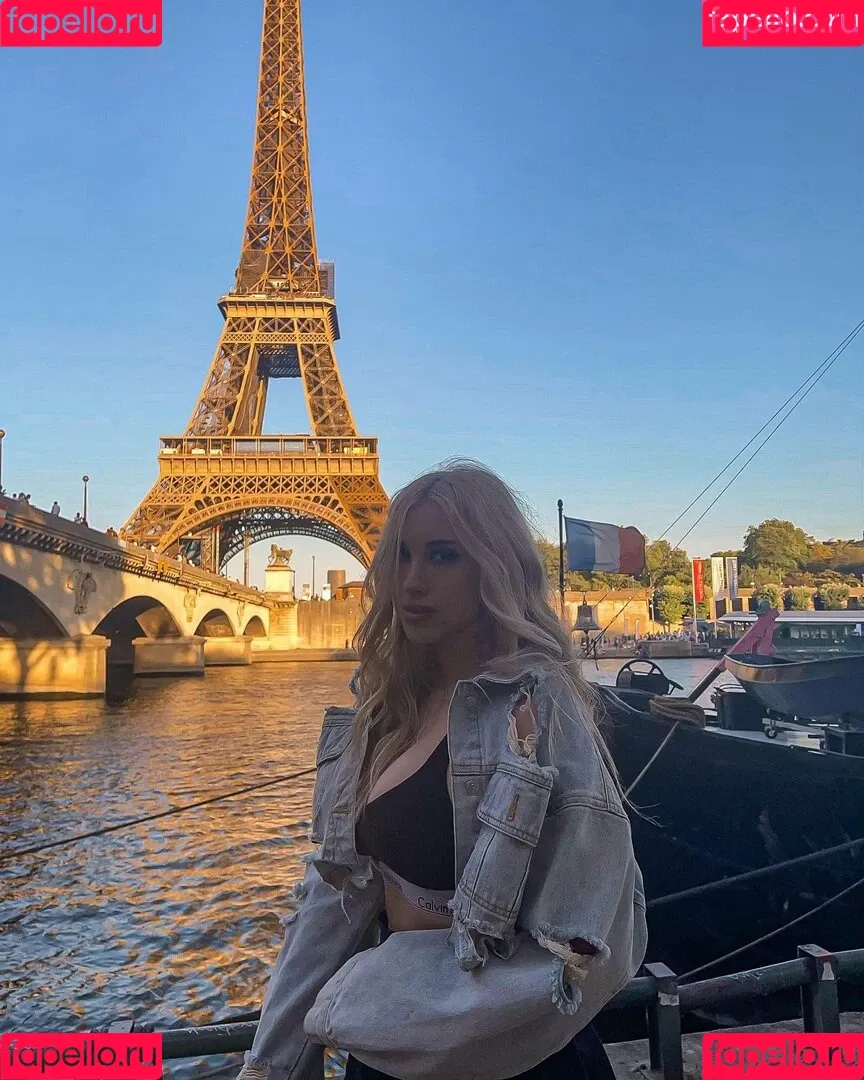 katth Onlyfans Photo Gallery 