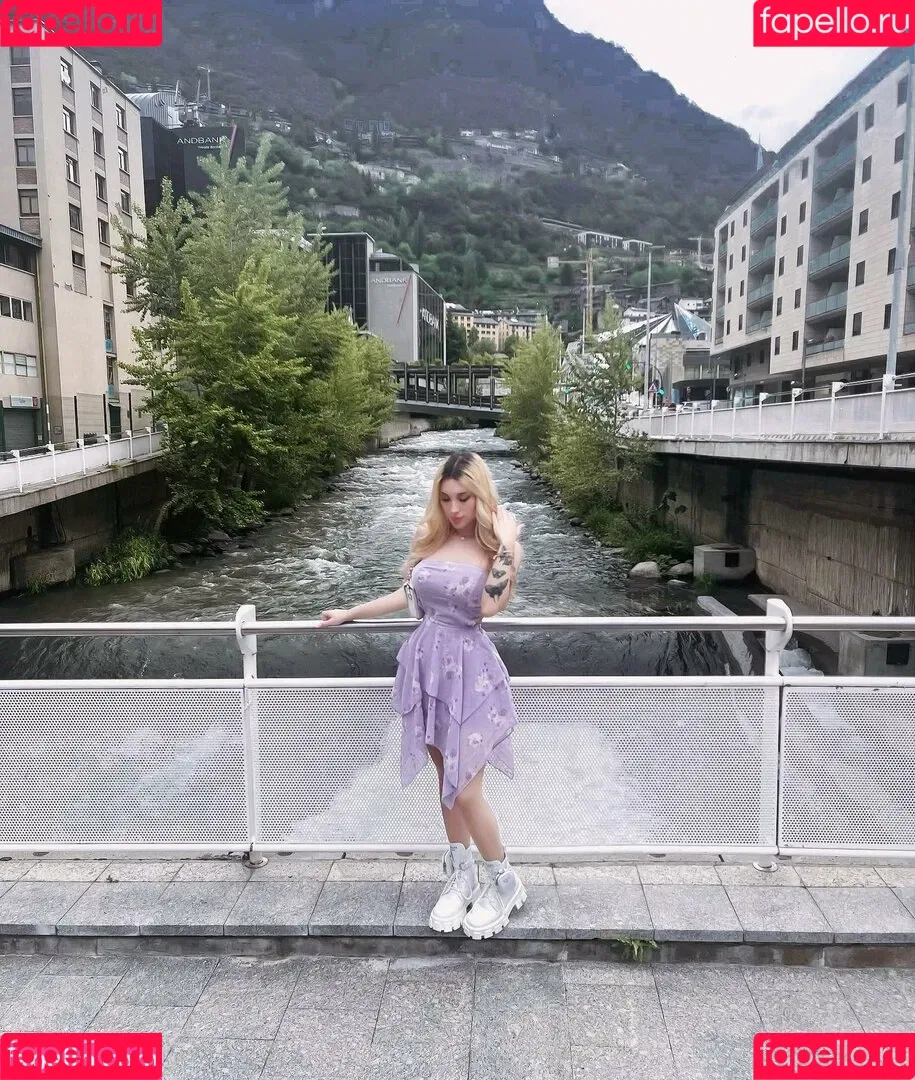 katth Onlyfans Photo Gallery 