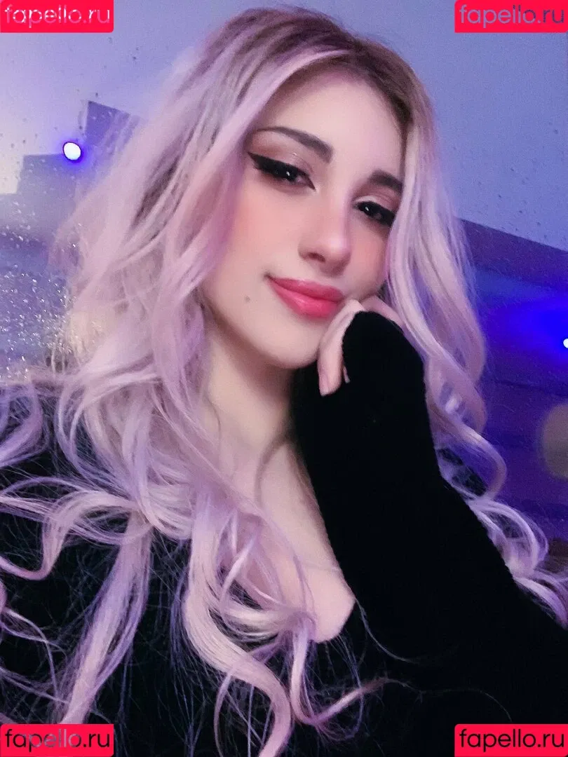 katth Onlyfans Photo Gallery 