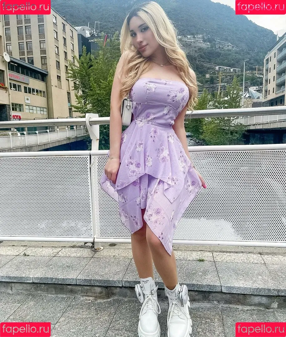 katth Onlyfans Photo Gallery 