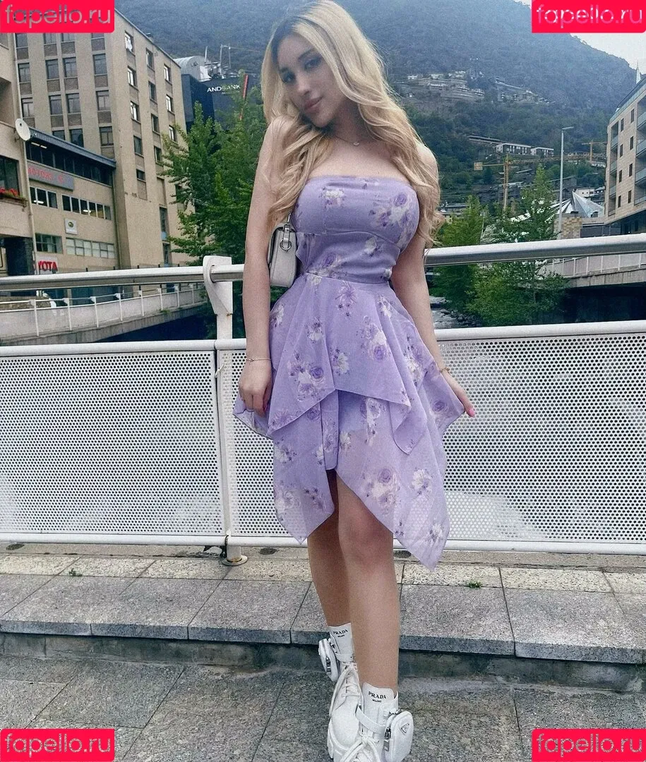 katth Onlyfans Photo Gallery 