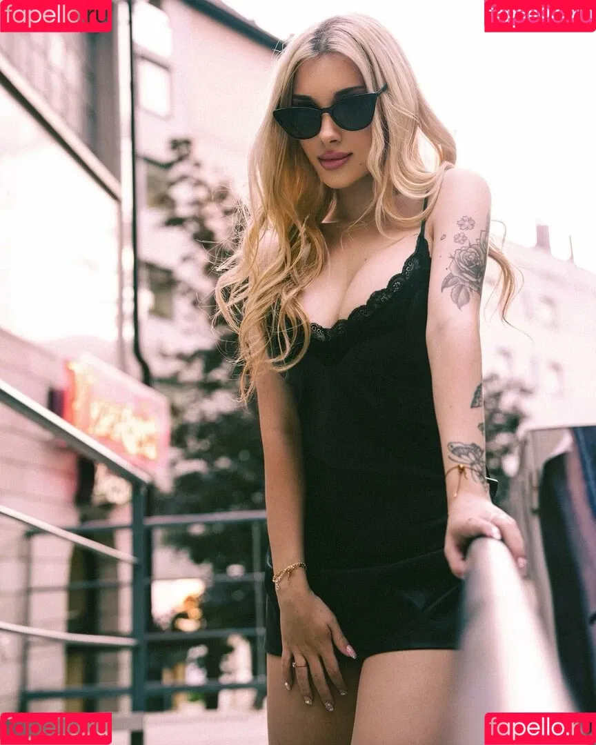 katth Onlyfans Photo Gallery 