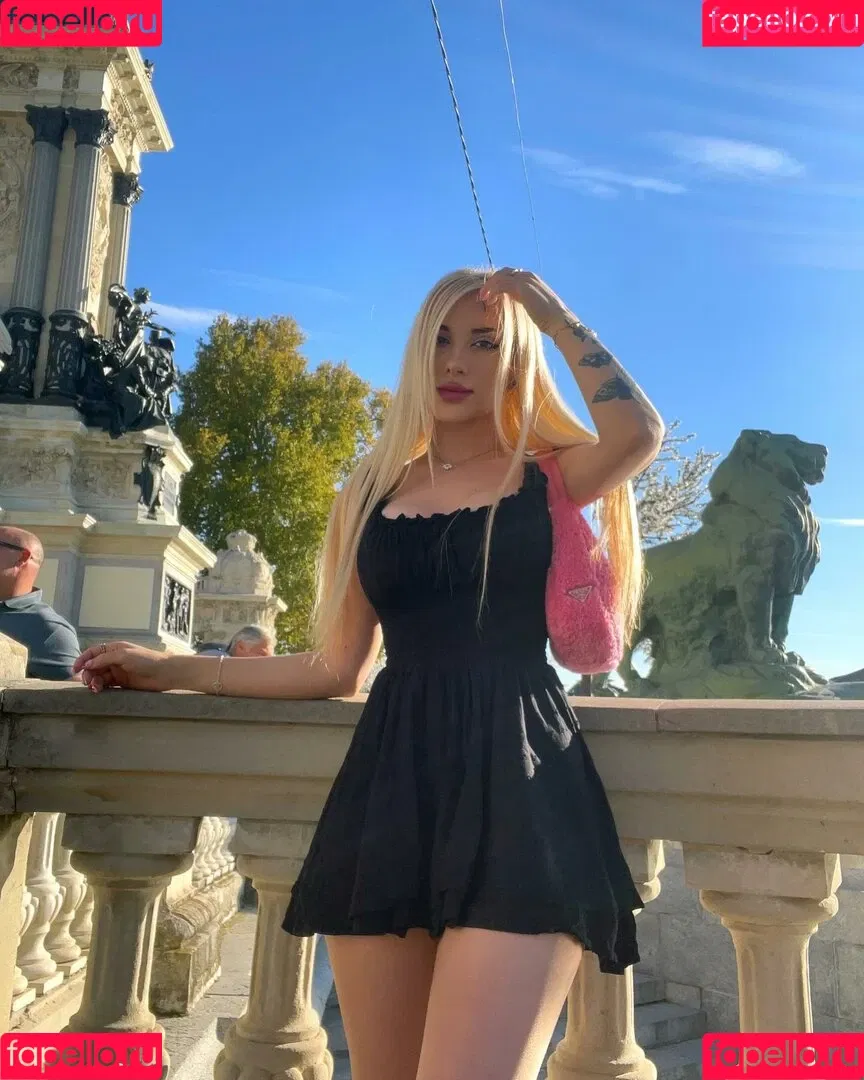 katth Onlyfans Photo Gallery 